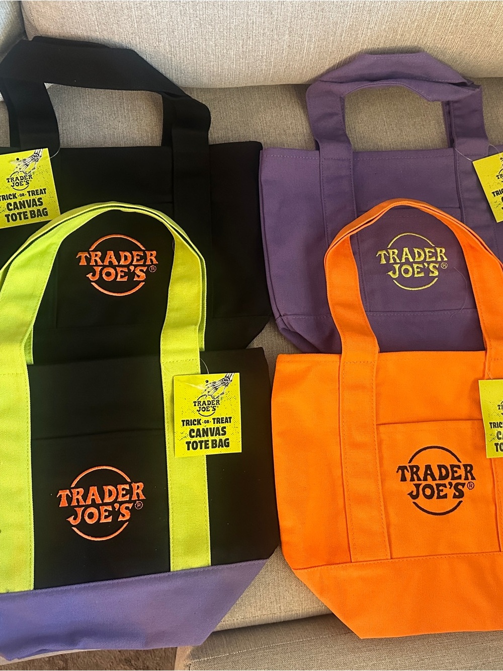 NWT Trader Joe's Mini Canvas Halloween Tote Set of 4 - 2026 Limited Release